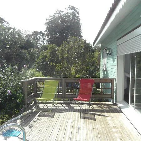 בית נופש Maison Dans Un Ecrin De Verdure